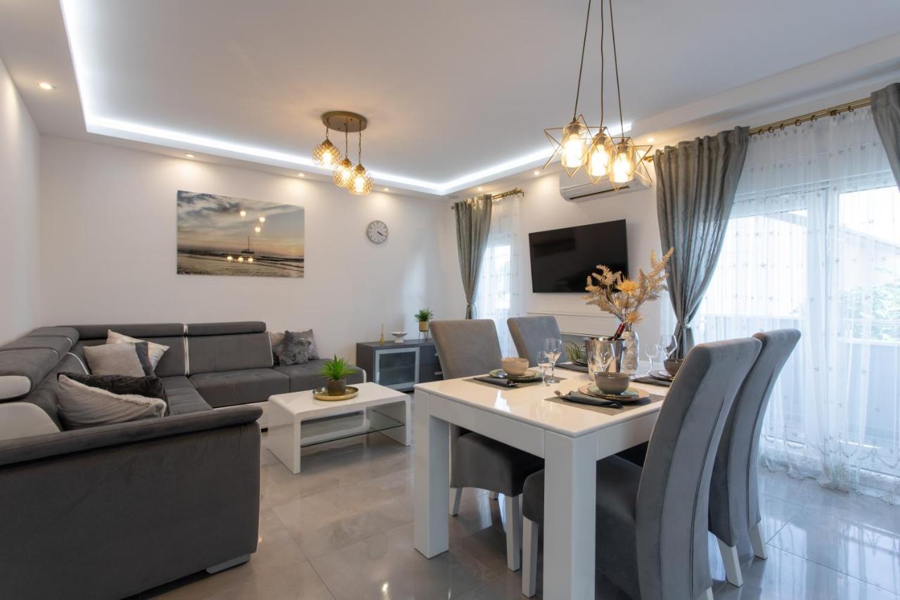 Villa Padre Подстрана Екстериор снимка